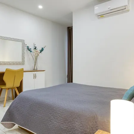 Beautiful 3br Apt With Panoramic Terrace In Qawra By 360 Estates Apartman *