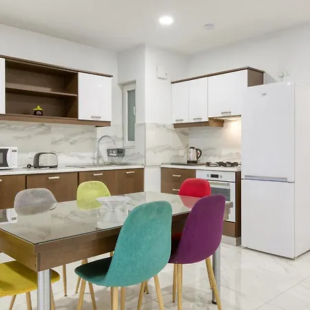 Beautiful 3br Apt With Panoramic Terrace In Qawra By 360 Estates * セント・ポールズ・ベイ