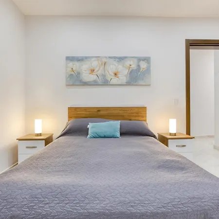 Beautiful 3br Apt With Panoramic Terrace In Qawra By 360 Estates * セント・ポールズ・ベイ