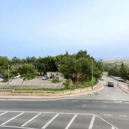 Beautiful 3br Apt With Panoramic Terrace In Qawra By 360 Estates Lägenhet