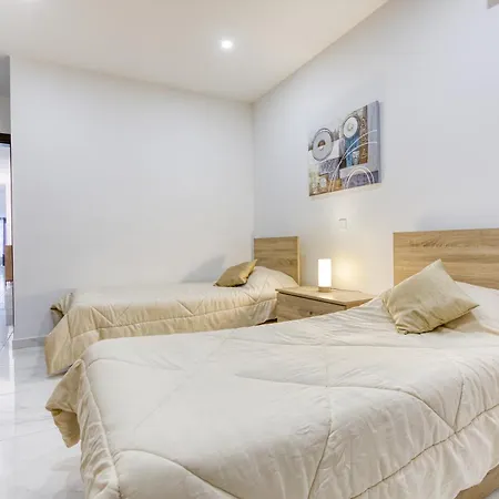 Beautiful 3br Apt With Panoramic Terrace In Qawra By 360 Estates St. Paul's Bay